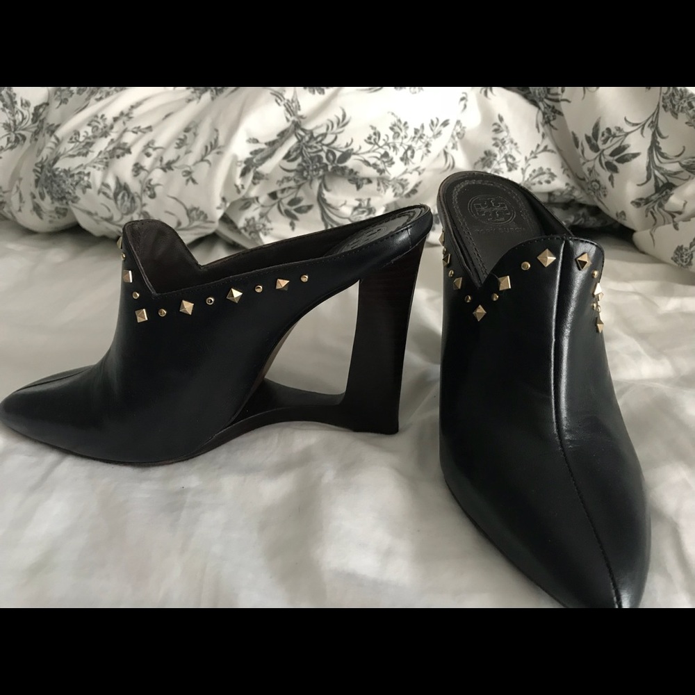 Tory Burch cutout wedges